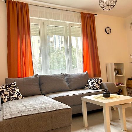 Cozy Apartment, 10 Minutes Walking Distance From The Old Town コトル エクステリア 写真