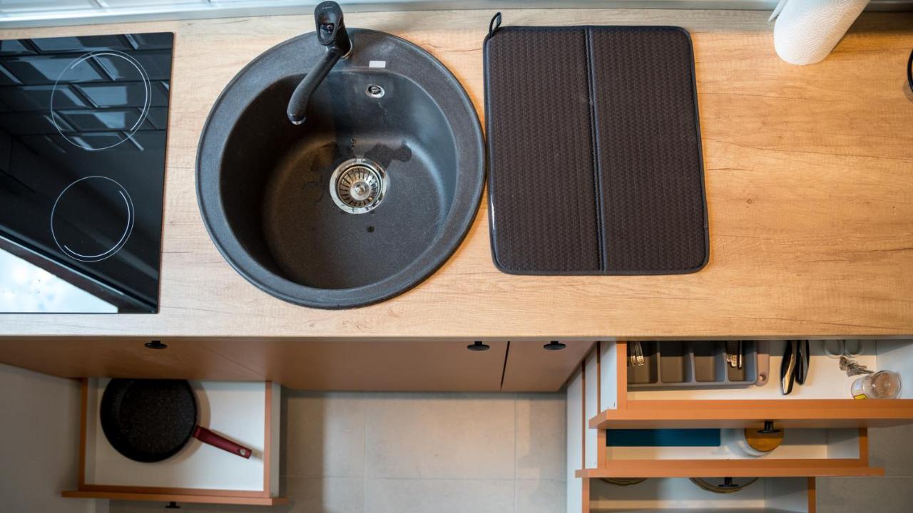 Cozy Apartment, 10 Minutes Walking Distance From The Old Town コトル エクステリア 写真