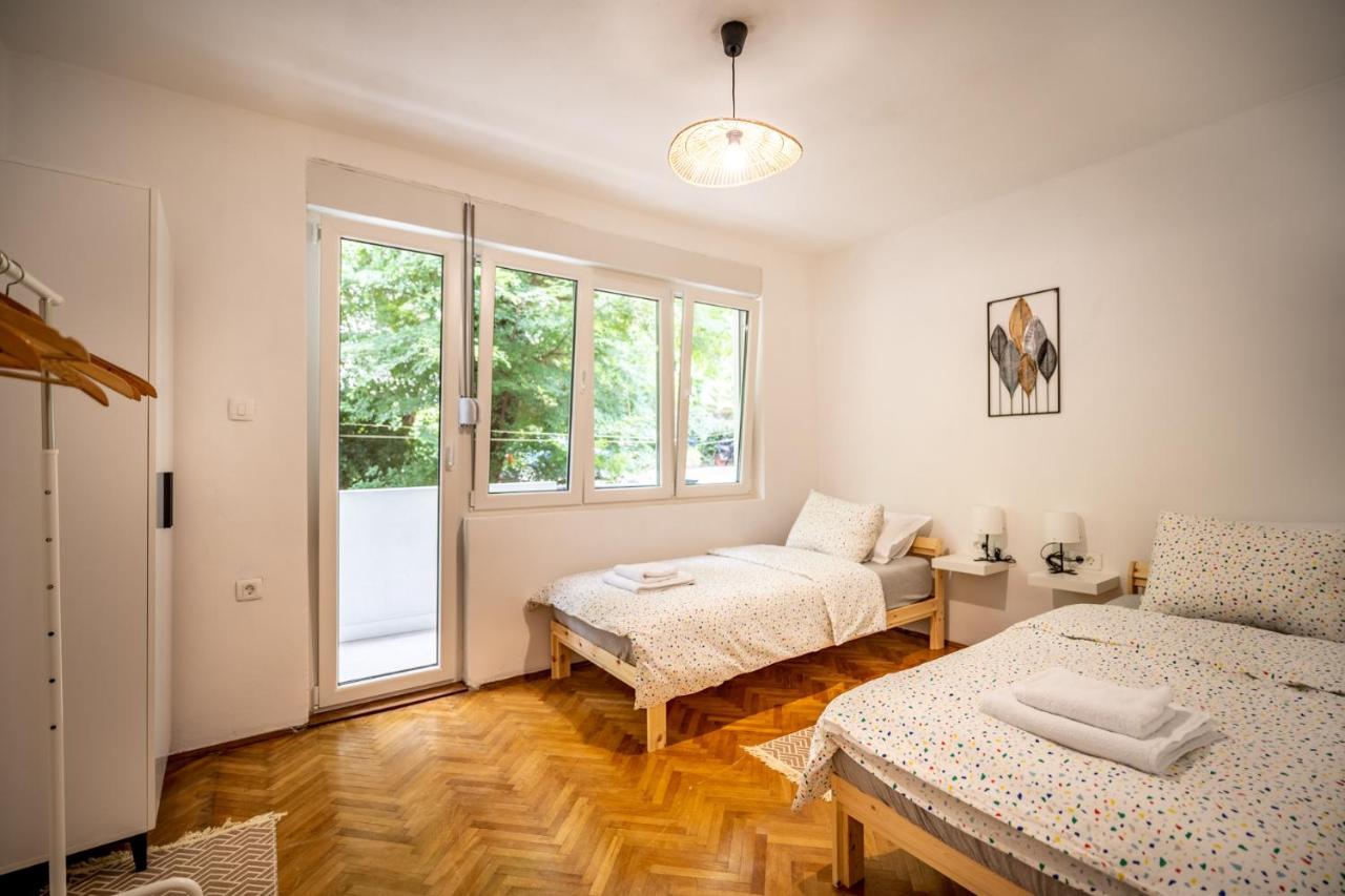 Cozy Apartment, 10 Minutes Walking Distance From The Old Town コトル エクステリア 写真